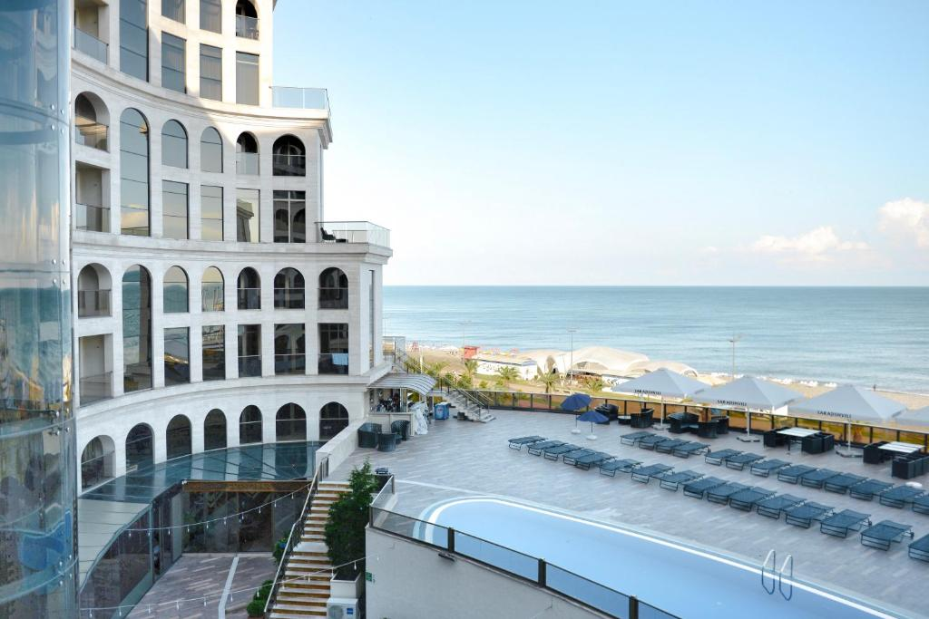 Colosseum Marina Batumi 3
